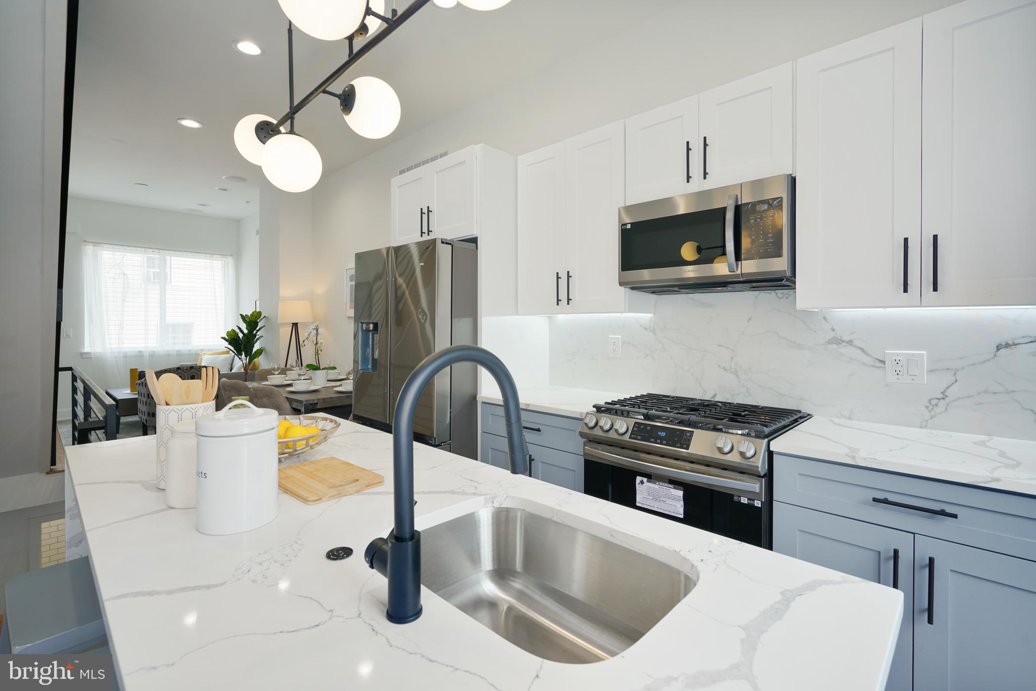 2344 North Mutter Philadelphia, PA 19133 - Photo 15 of 36