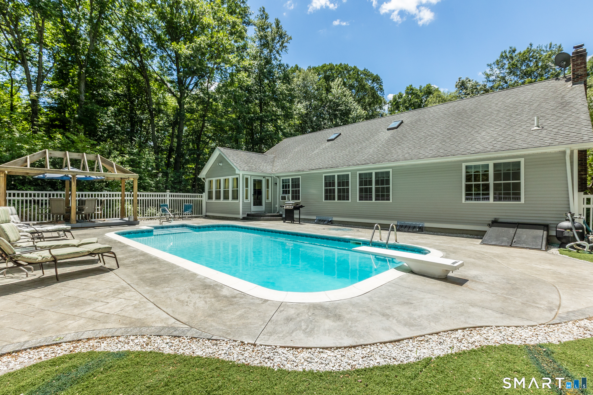 432 Green Hollow Road Killingly, CT 06239 - Photo 18 of 39