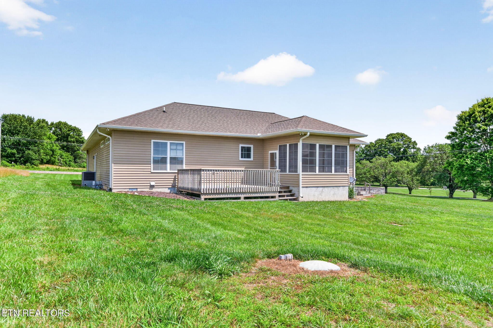 1432 Sawmill Road Crossville, TN 38555 - Photo 36 of 49 Gallery Image 36
