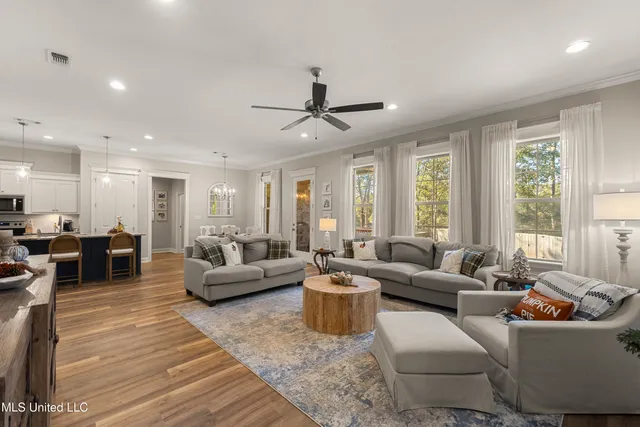 $379,999 | 20 Barkis Drive, Hattiesburg, MS 39402