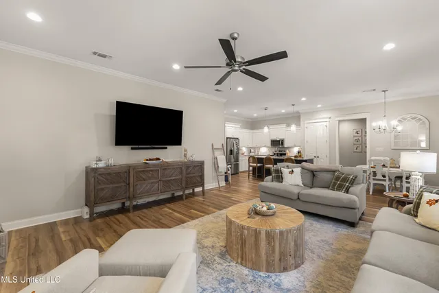 $379,999 | 20 Barkis Drive, Hattiesburg, MS 39402