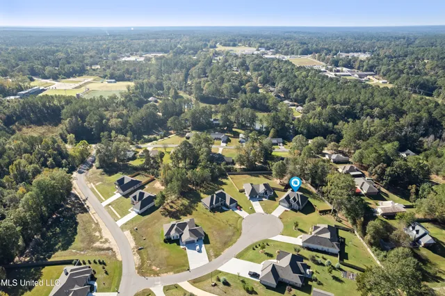 $368,500 | 20 Barkis Drive, Hattiesburg, MS 39402