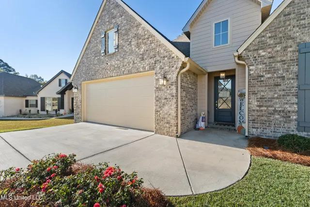 $368,500 | 20 Barkis Drive, Hattiesburg, MS 39402