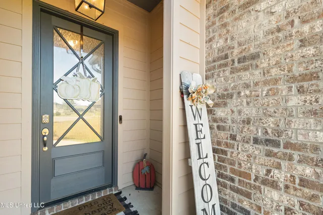 $379,999 | 20 Barkis Drive, Hattiesburg, MS 39402