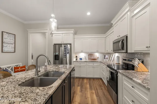 $368,500 | 20 Barkis Drive, Hattiesburg, MS 39402