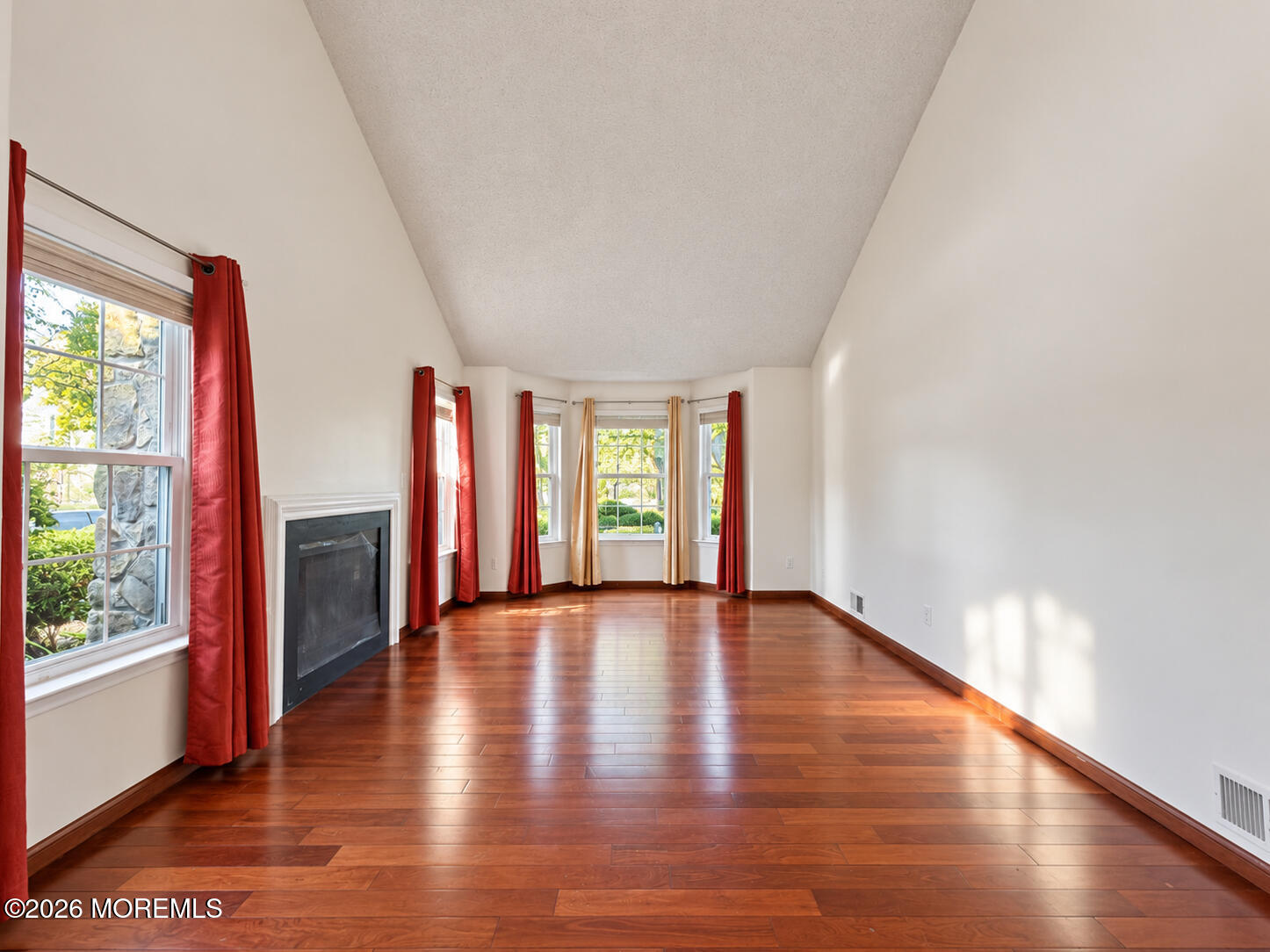 296 Pegasus Road, Unit 296 Piscataway, NJ 08854 - Photo 4 of 25 10