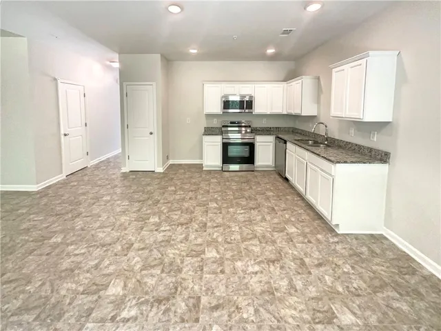 $208,000 | 1958 Millstream Hollow, Conyers, GA 30012