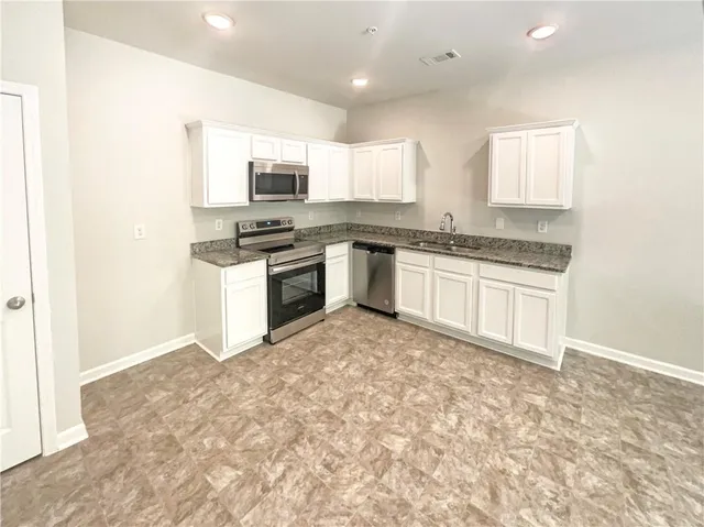 $208,000 | 1958 Millstream Hollow, Conyers, GA 30012