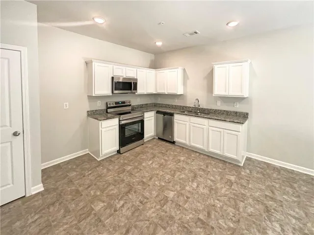 $208,000 | 1958 Millstream Hollow, Conyers, GA 30012