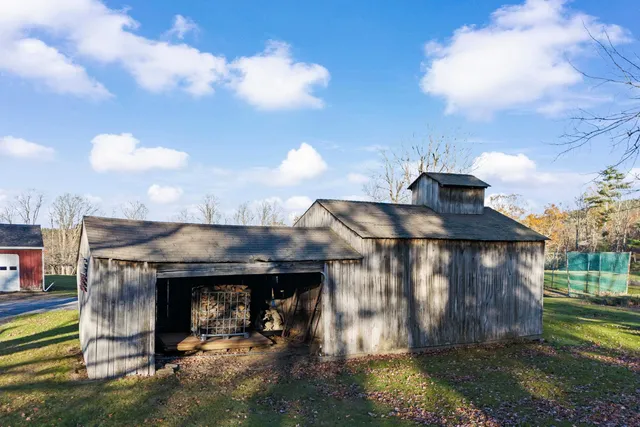 $999,900 | 268 Mountain Road, Pittsfield, NH 03263