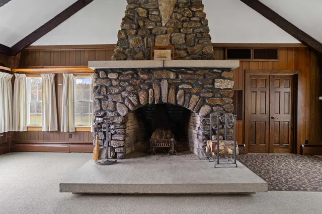 $999,900 | 268 Mountain Road, Pittsfield, NH 03263