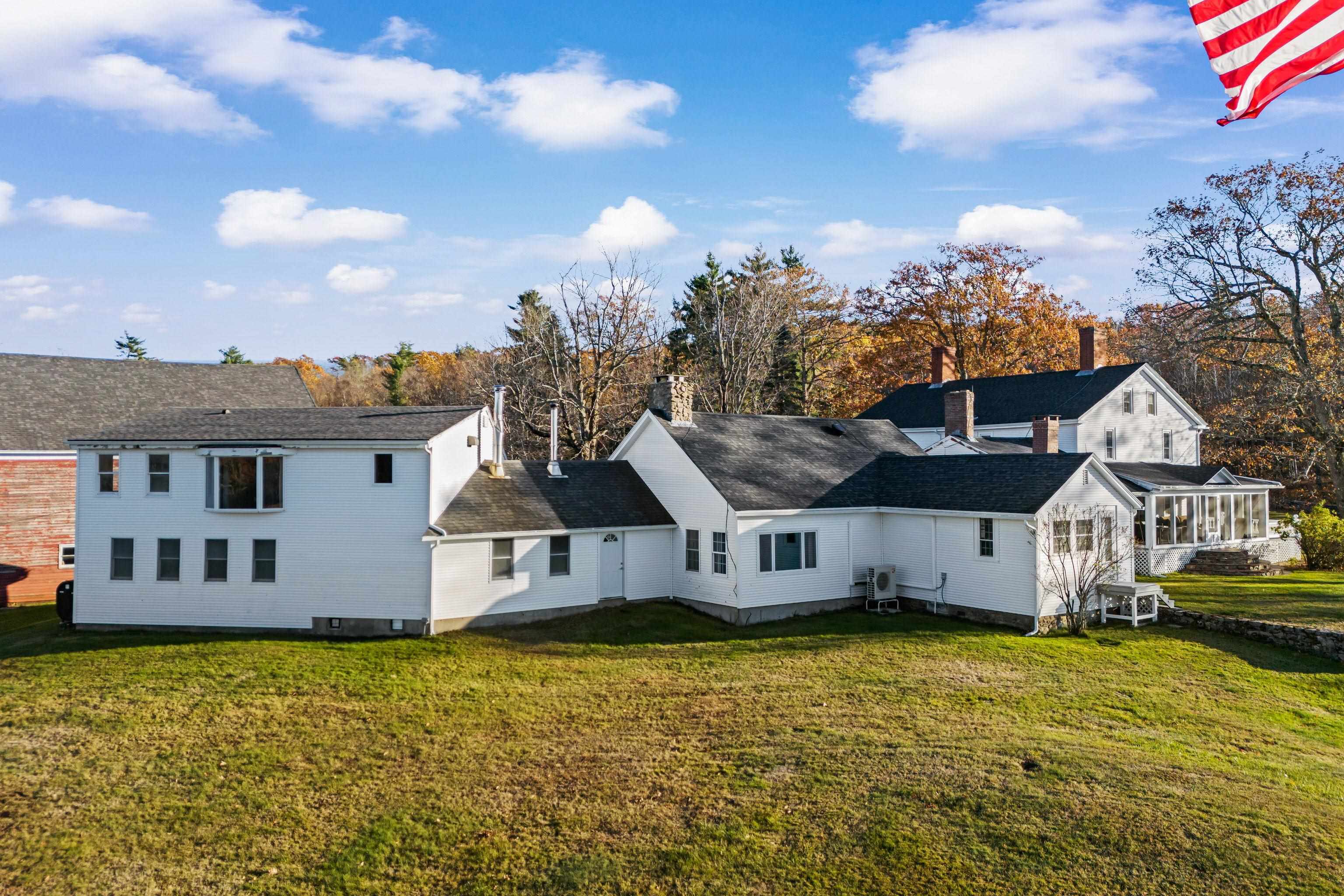 268 Mountain Road Pittsfield, NH 03263 - Photo 7 of 60