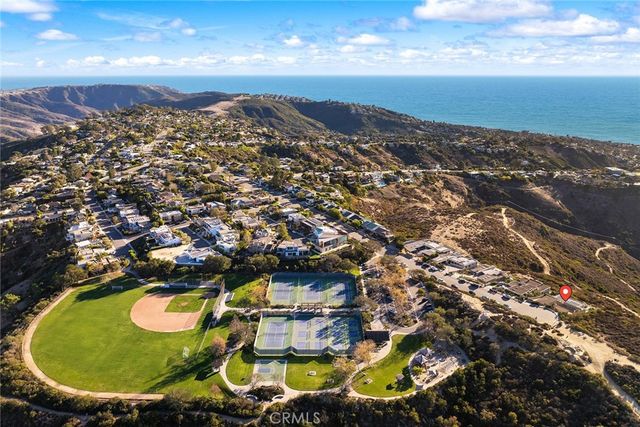 $6,800,000 | 3355 Alta Laguna Boulevard, Laguna Beach, CA 92651