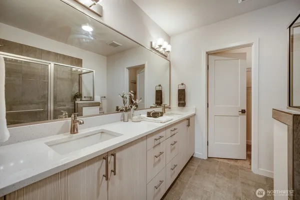 $1,129,500 | 1480 157th Court Northeast, Bellevue, WA 98008