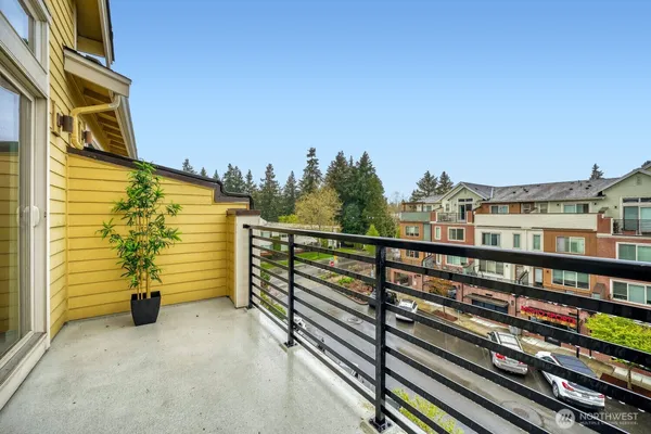 $1,129,500 | 1480 157th Court Northeast, Bellevue, WA 98008