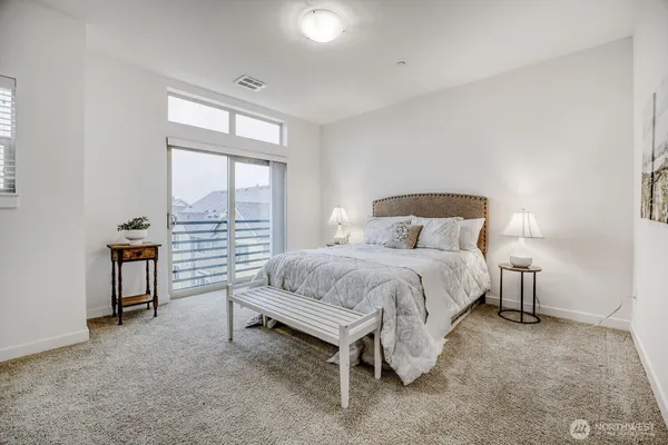$1,129,500 | 1480 157th Court Northeast, Bellevue, WA 98008