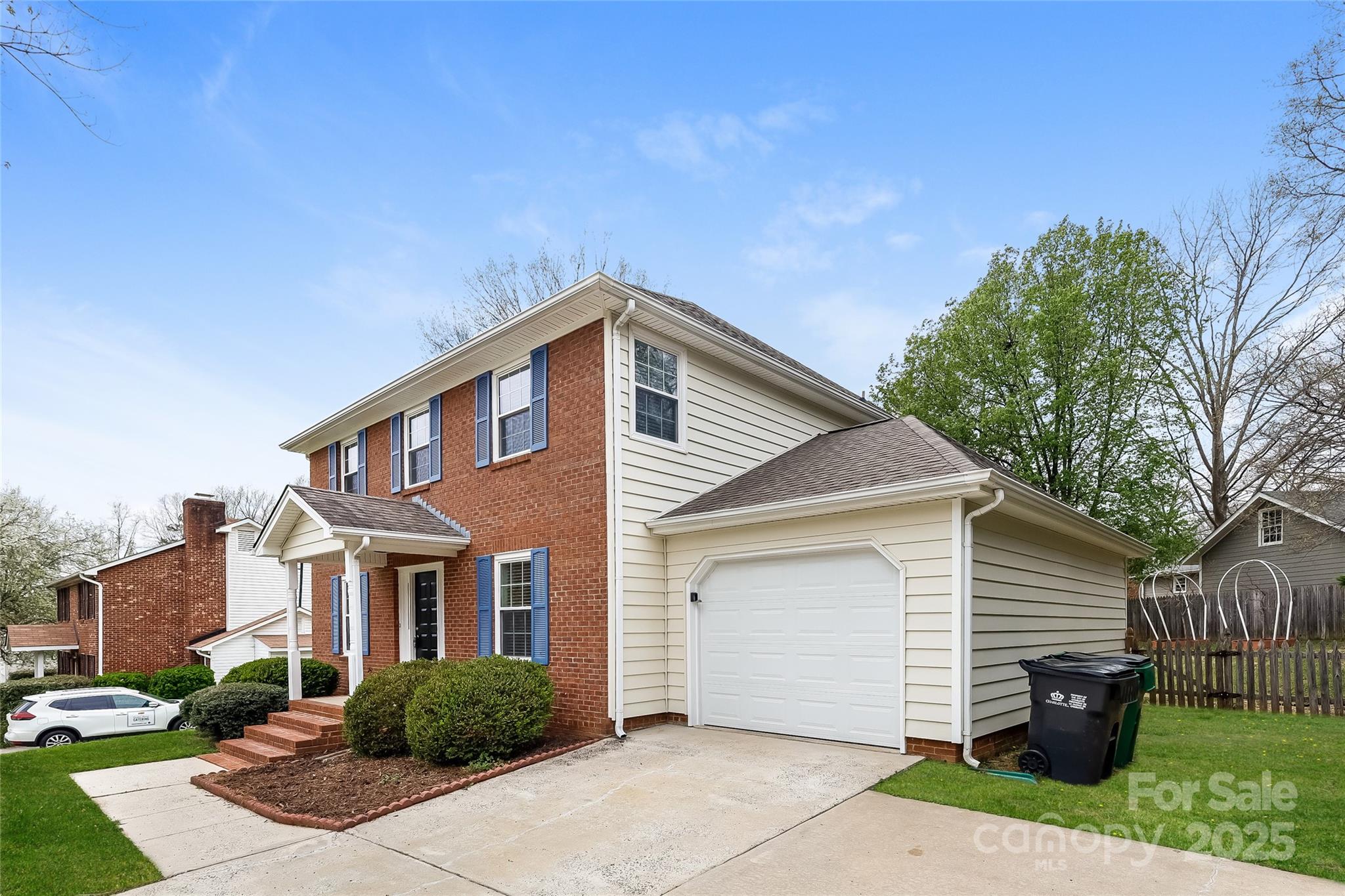 8749 Rittenhouse Circle Charlotte, NC 28270 - Photo 3 of 14