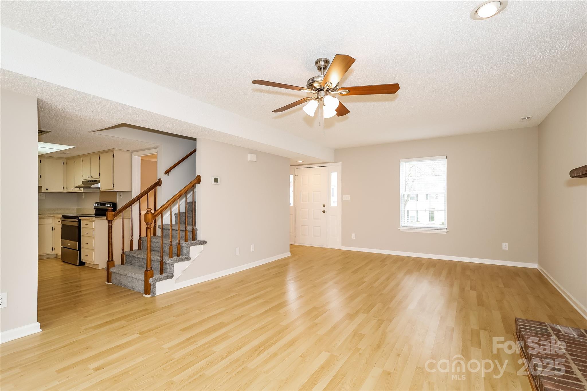 8749 Rittenhouse Circle Charlotte, NC 28270 - Photo 4 of 14