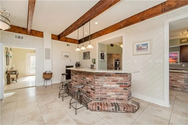 $995,000 | 28 Mesa Street, Kenner, LA 70065