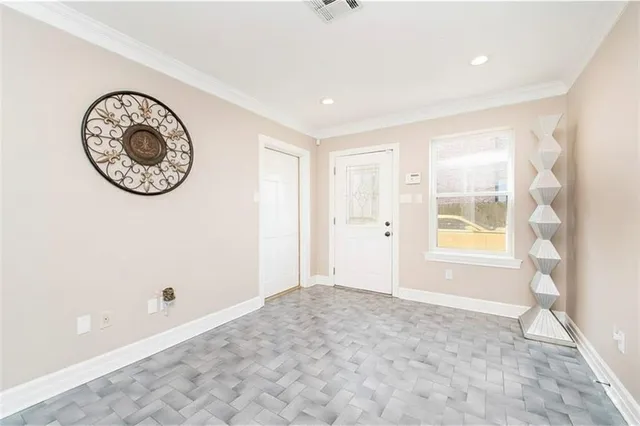 $995,000 | 28 Mesa Street, Kenner, LA 70065