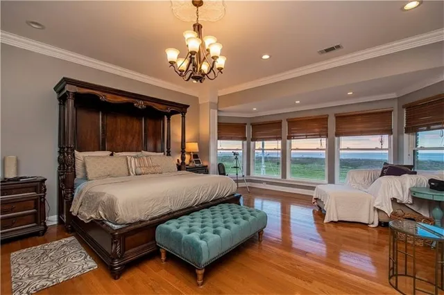 $995,000 | 28 Mesa Street, Kenner, LA 70065