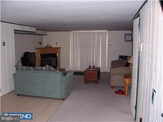 10829 Harrow Road Philadelphia, PA 19154 - Photo 5 of 12