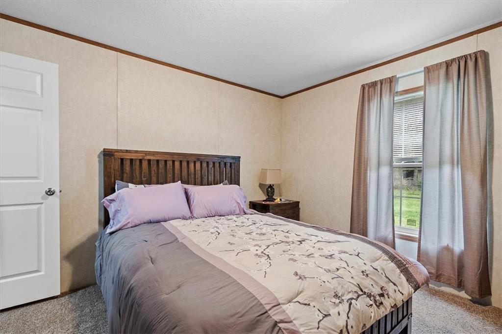 153 George Road Evans City, PA 16033 - Photo 15 of 25 Gallery Image 15