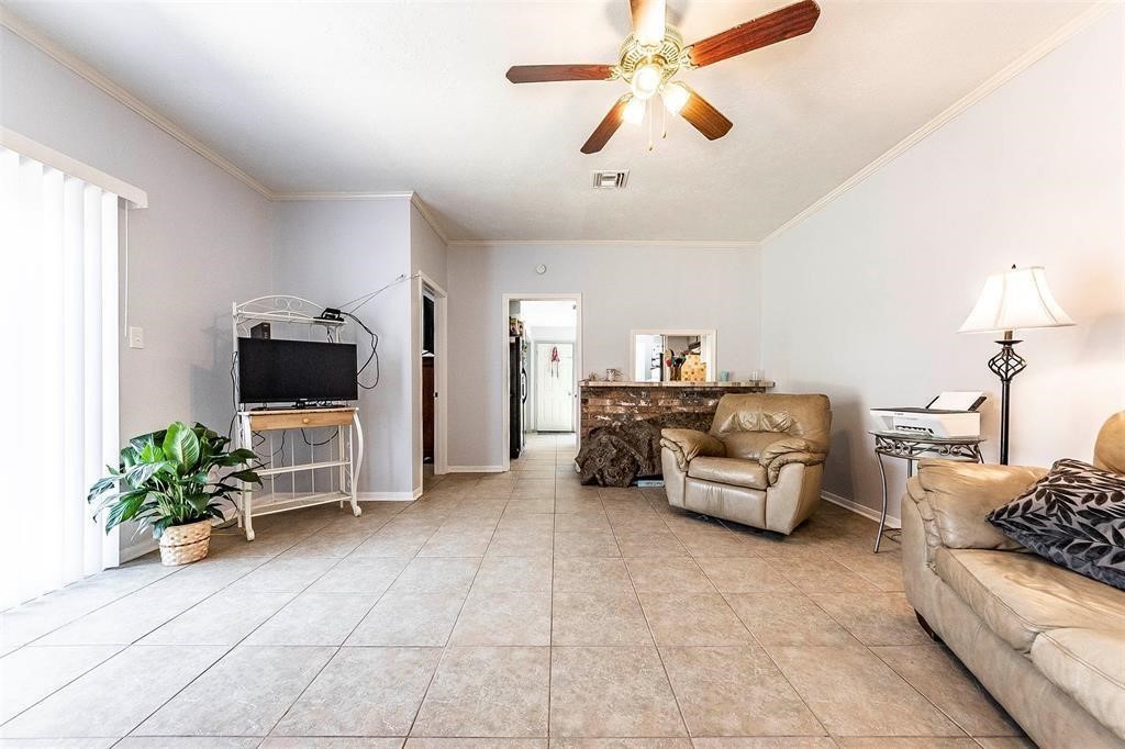10424 Belfast Road La Porte, TX 77571 - Photo 17 of 22