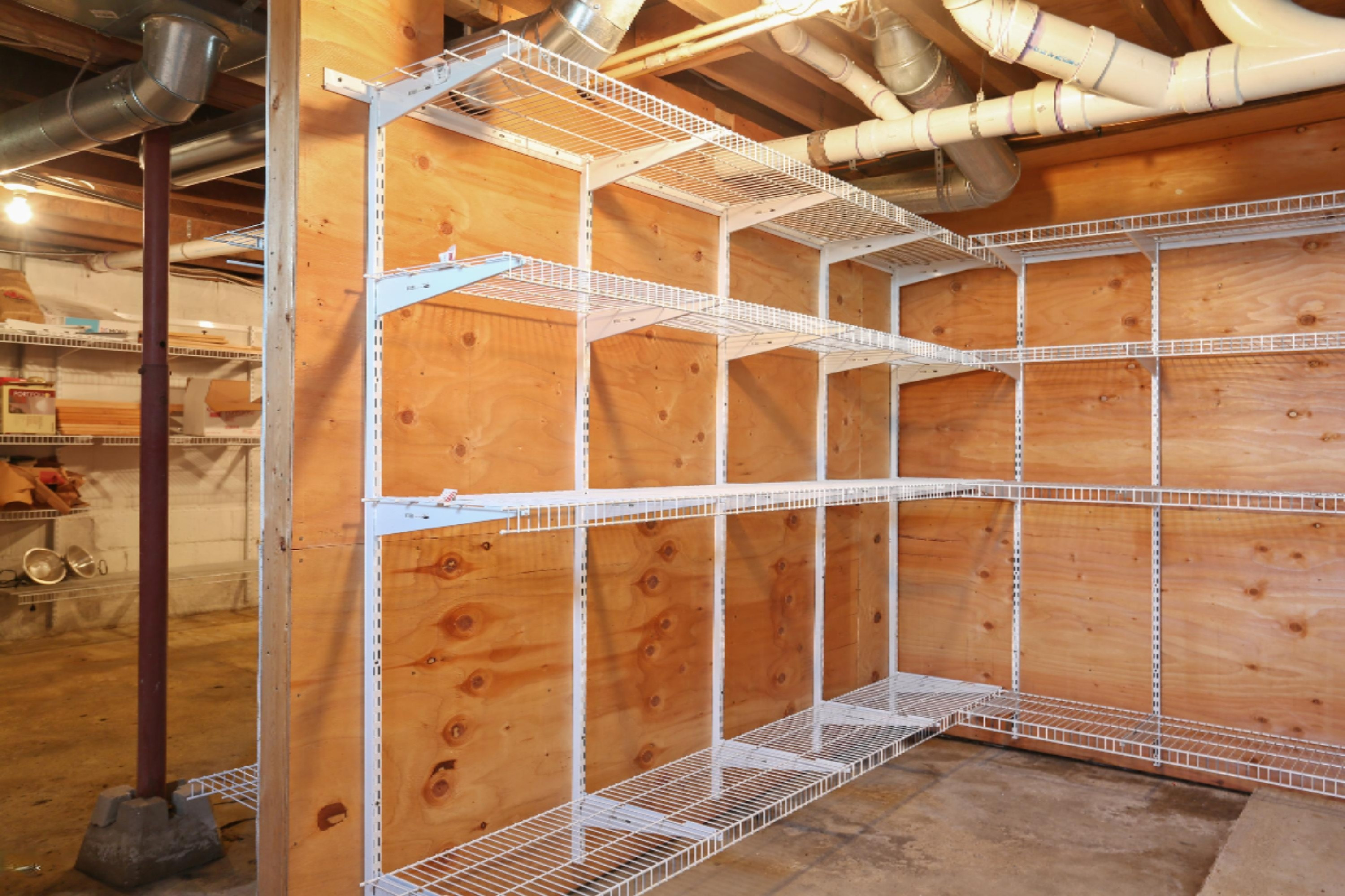 15566 Holden Road Galien, MI 49113 - Photo 10 of 15 06_15566HoldenRd_163001_LowerLevel_HiRes