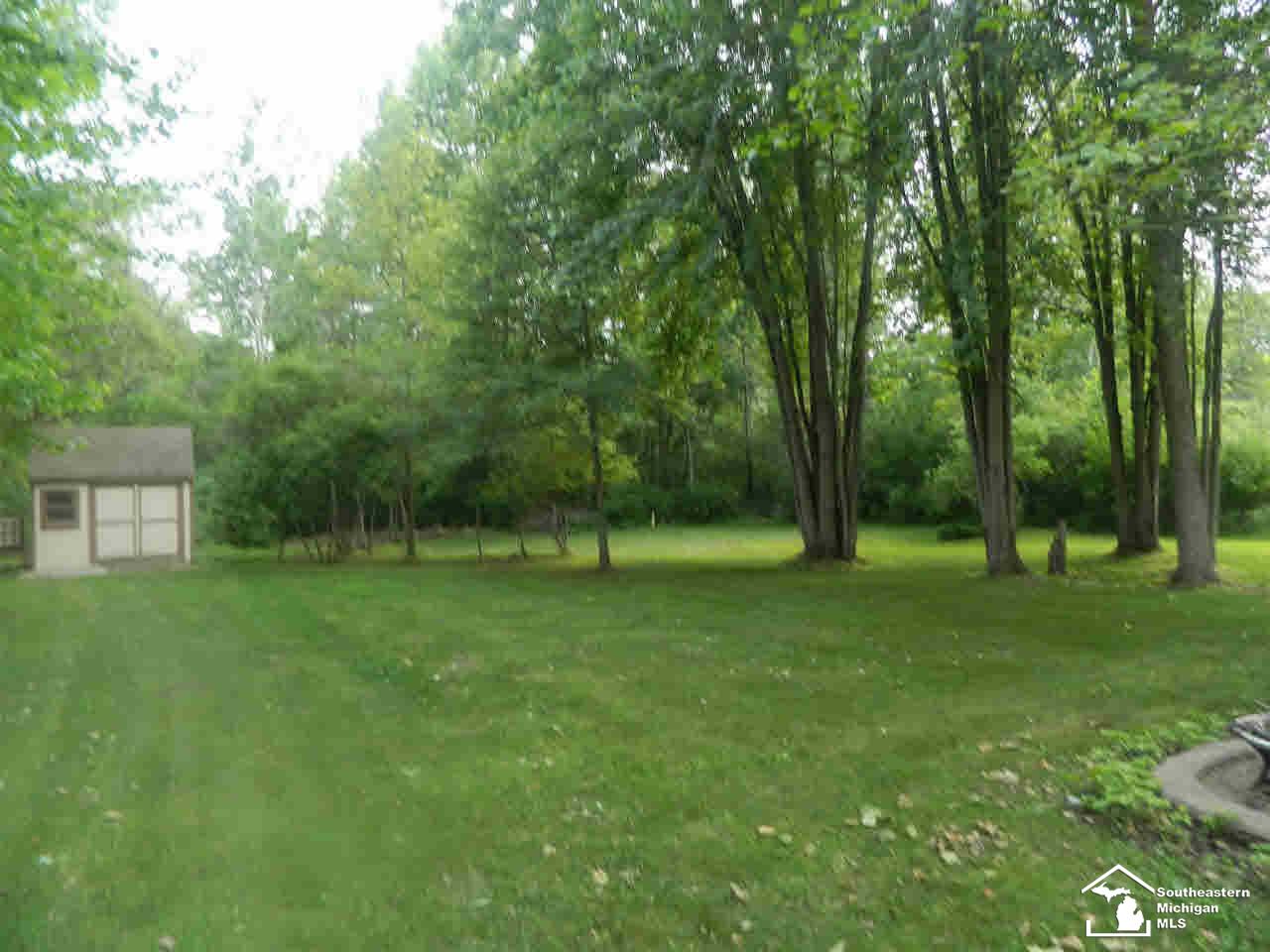 38005 Judd Road Belleville, MI 48111 - Photo 5 of 17 20440947-4.JPG
