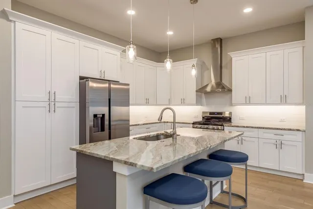 $875,000 | 833 Oak Bend Lane, Dunedin, FL 34698