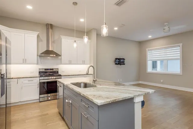 $875,000 | 833 Oak Bend Lane, Dunedin, FL 34698