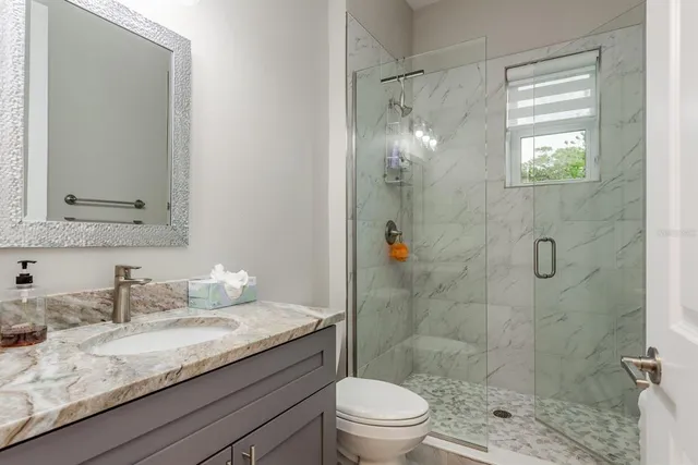 $875,000 | 833 Oak Bend Lane, Dunedin, FL 34698