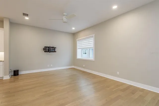 $875,000 | 833 Oak Bend Lane, Dunedin, FL 34698