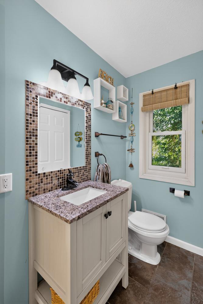 68388 Dailey Road Edwardsburg, MI 49112 - Photo 17 of 49 68388 Dailey Rd Edwardsburg MI-large-017
