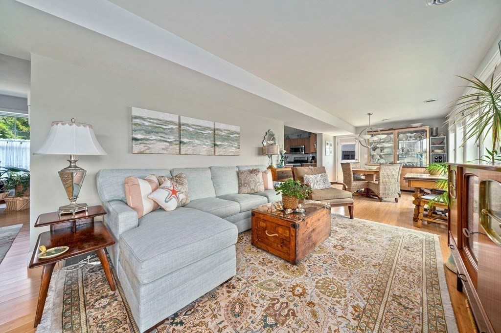 290 Ridge Road Marshfield, MA 02050 - Photo 15 of 41 Gallery Image 15