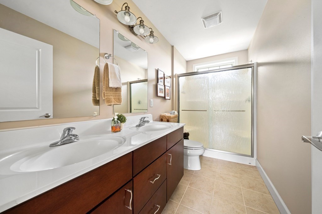 290 Ridge Road Marshfield, MA 02050 - Photo 19 of 41 Gallery Image 19