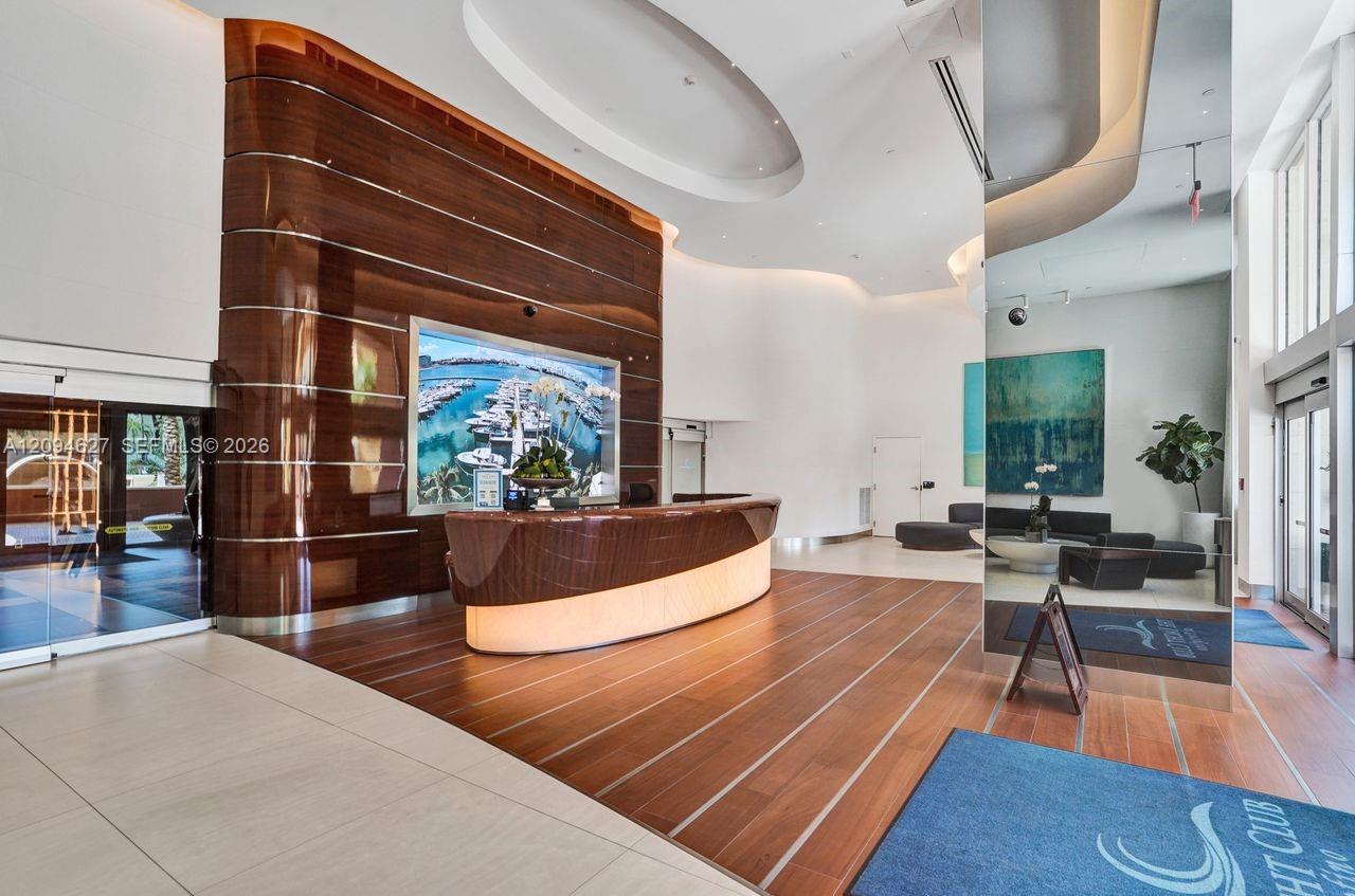 90 Alton Road, Unit 2407 Miami Beach, FL 33139 - Photo 77 of 78 Gallery Image 77