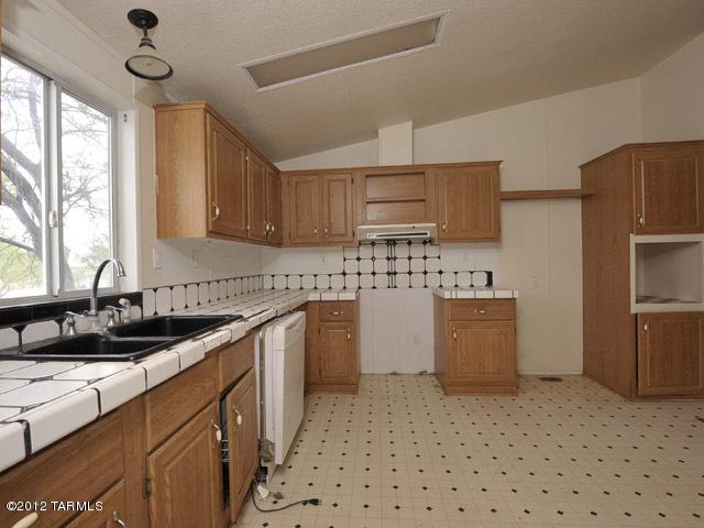 11315 West Ina Road Tucson, AZ 85743 - Photo 7 of 27 Gallery Image 7