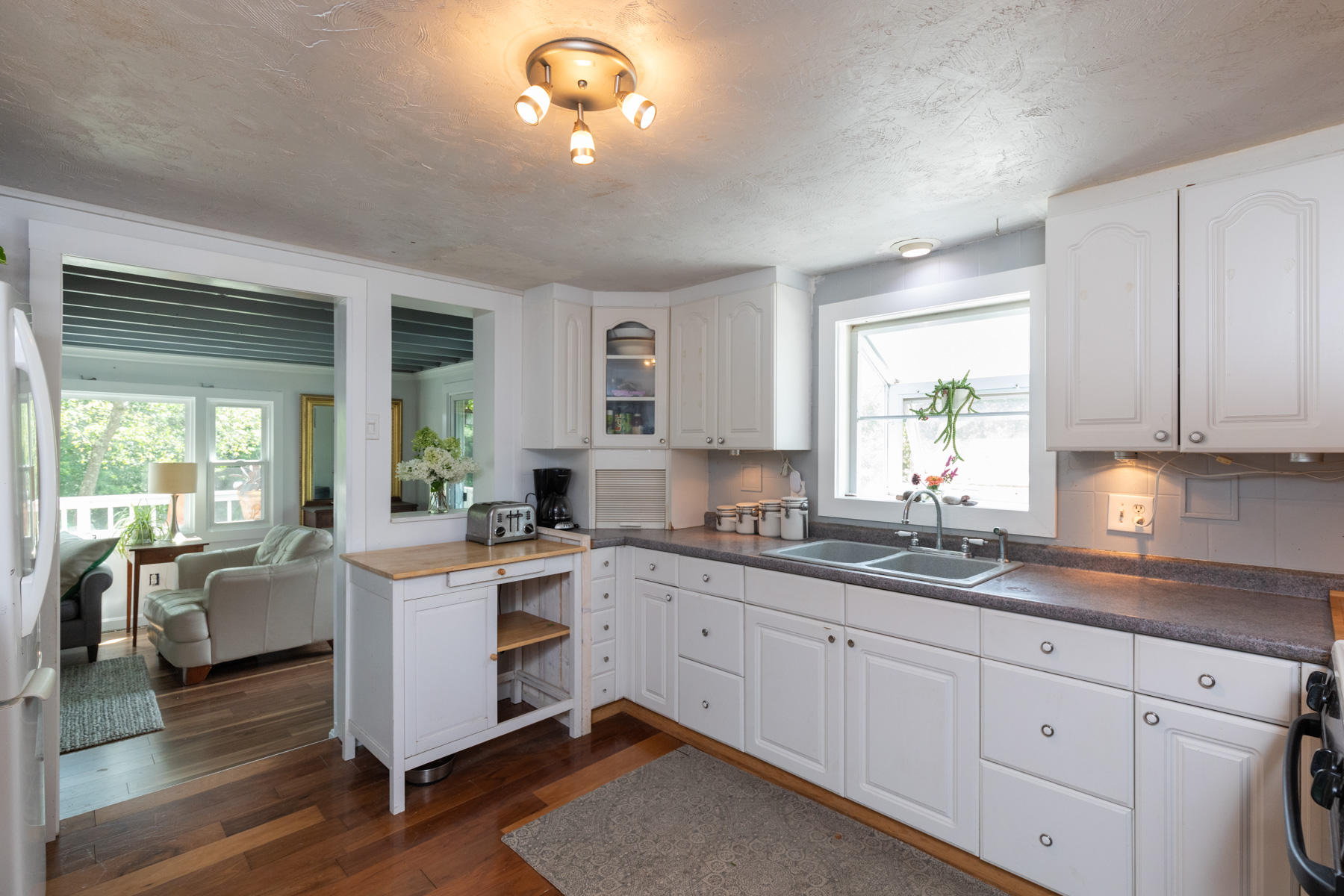 136 Ogunquit Road Cape Neddick, ME 03902 - Photo 28 of 47 Seacoast-Re-Photos-9