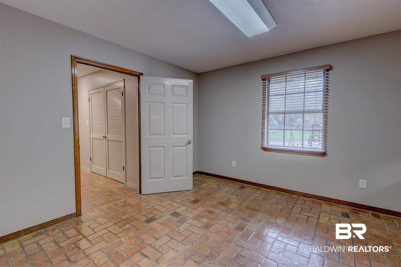 3370 Roberts Lane Semmes, AL 36575 - Photo 10 of 33 Breakfast Area
