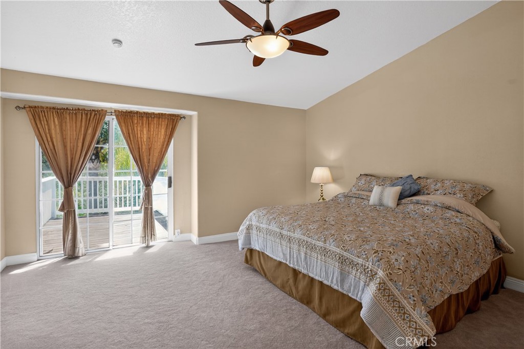 2081 Country Hills Lane Riverside, CA 92503 - Photo 13 of 25