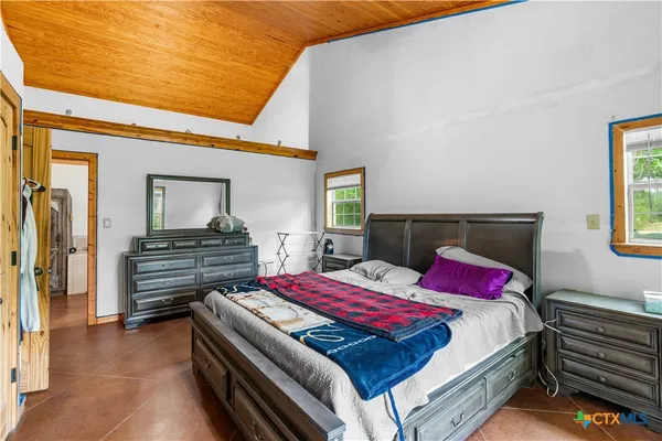 $525,000 | 1125 King Country Road, Gatesville, TX 76528