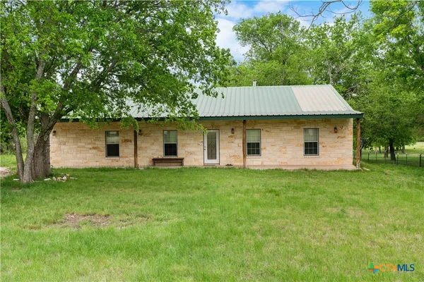 $525,000 | 1125 King Country Road, Gatesville, TX 76528