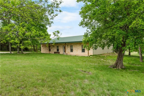 $525,000 | 1125 King Country Road, Gatesville, TX 76528