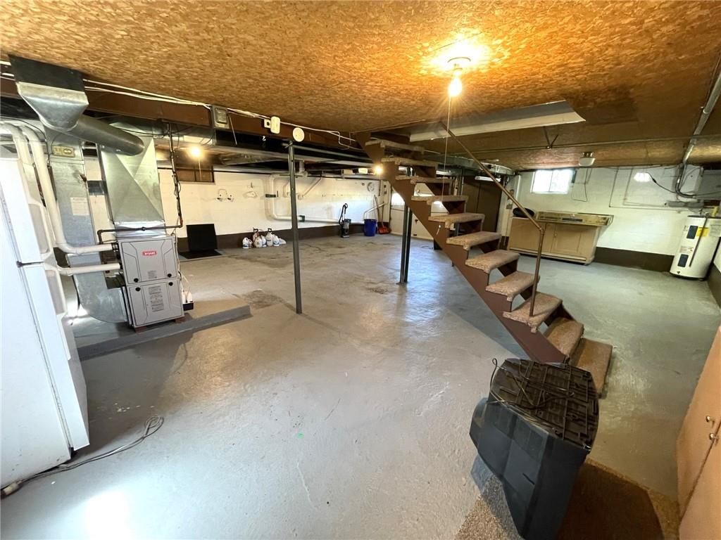 436 East Slippery Rock Road Chicora, PA 16025 - Photo 22 of 40 a view of gym and a garage