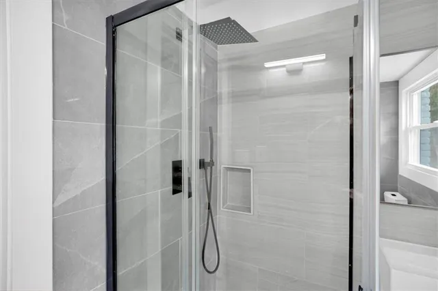 $2,695 | 2271 Cresta Drive, Decatur, GA 30032