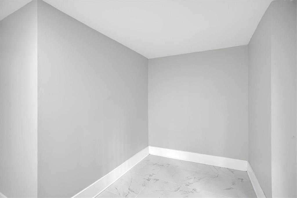 2271 Cresta Drive Decatur, GA 30032 - Photo 31 of 47 a view of small space