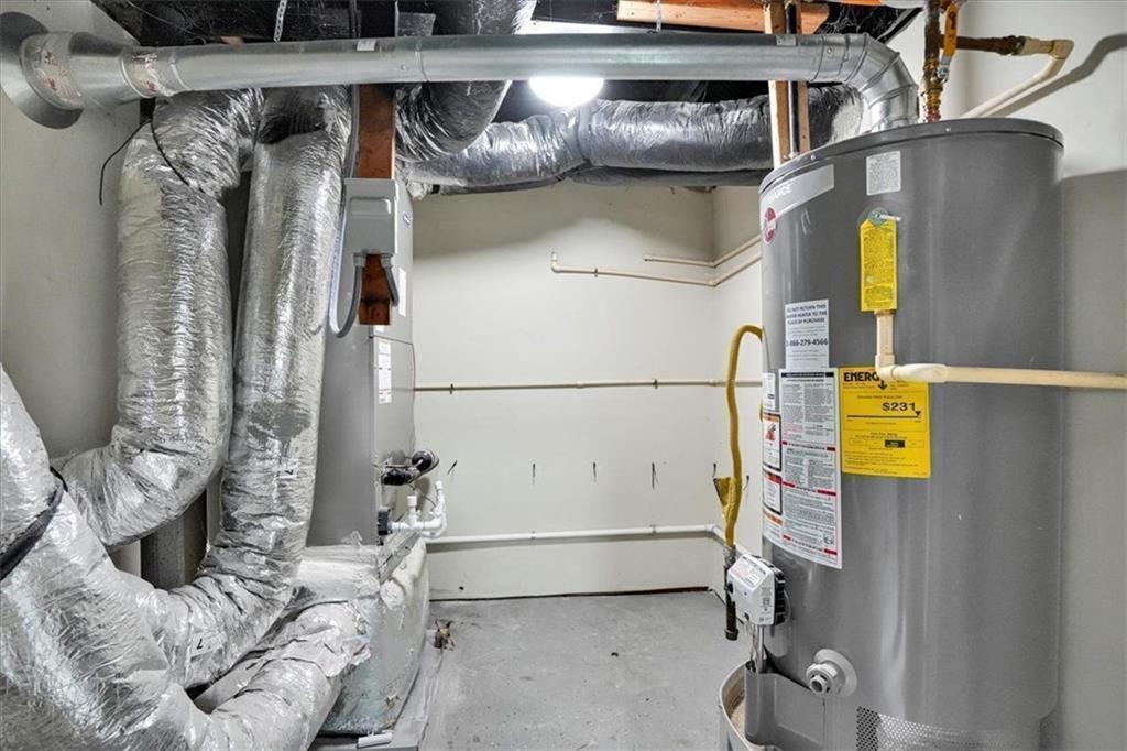 2271 Cresta Drive Decatur, GA 30032 - Photo 34 of 47 a utility room with dryer and washer