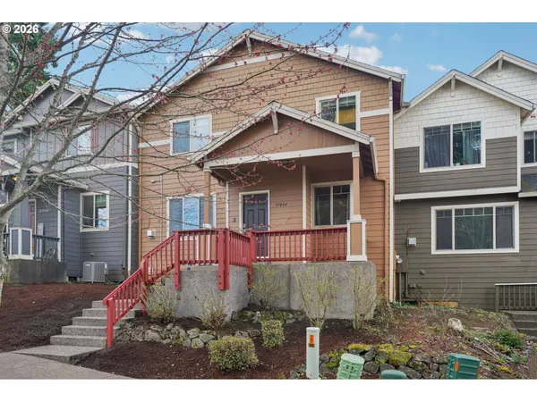 $424,000 | 37834 Sandy Heights Street, Sandy, OR 97055